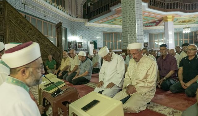 Kırşehir Genelinde Mevlid Kandili Dualarla İdrak Edildi