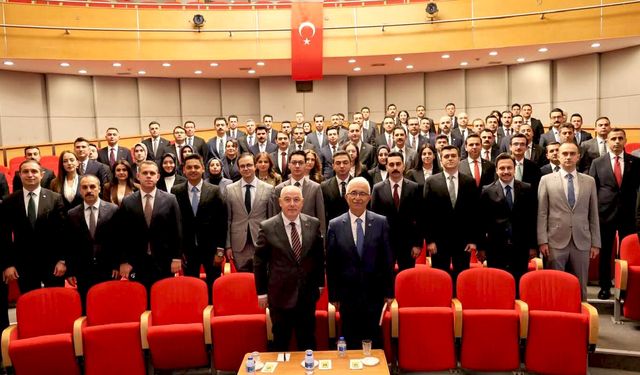 Ceylan, kaymakam adaylarına seslendi: Yönetimde Ahilik vurgusu