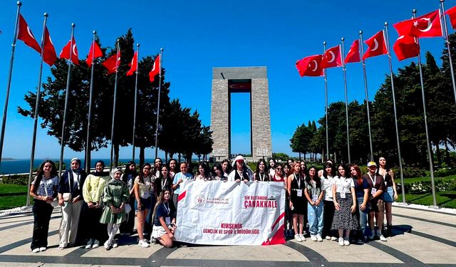 Gençler tarih şuuruyla büyüyor