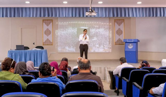 Kırşehir’de 55 umre adayına kutsal topraklar öncesi eğitim