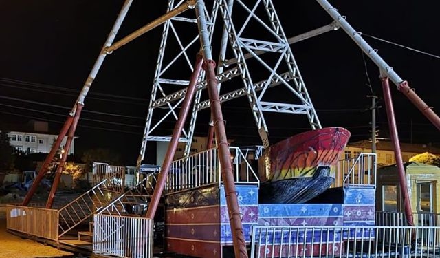 Kırşehir’de lunaparkta korkutan kaza!