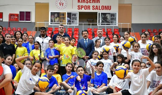 Kırşehir’de yaz spor okullarında çocuklar sporla buluşuyor