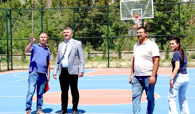 Mucur’da spor yatırımları yerinde incelendi!