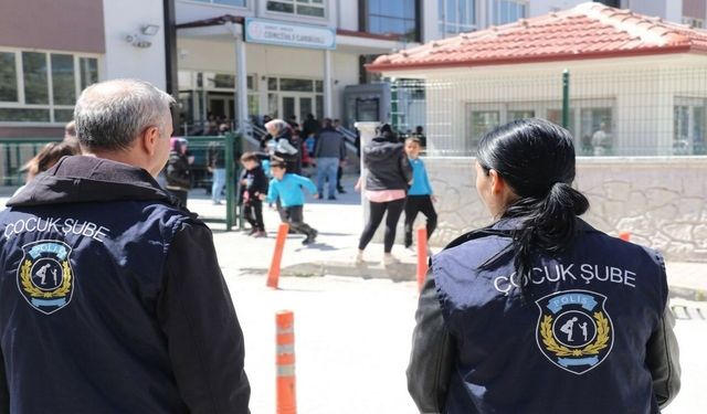 Okul çevreleri ve servisler mercek altında