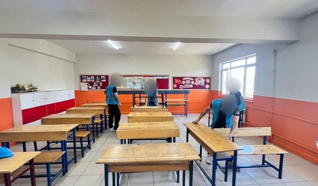 Ders Zili Çalmadan Önce İlkokul Pırıl Pırıl Oldu