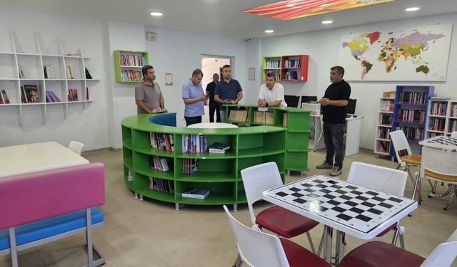 Liselerde İncelemelerde Bulundu