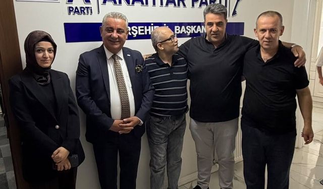 Anahtar Parti İl Binasında Anlamlı Buluşma