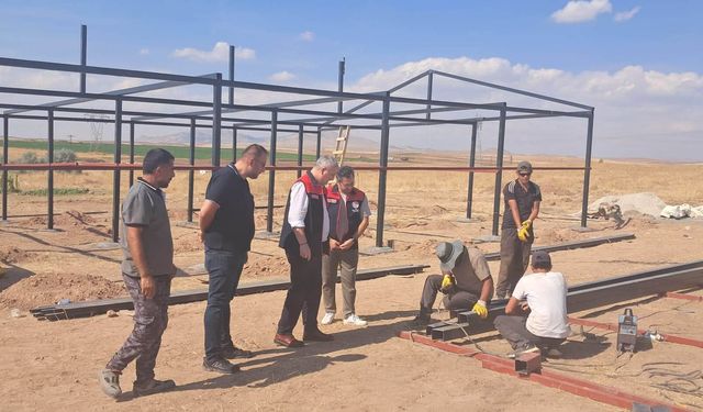 Kırşehir Meralarında Hayvan Refahı İçin Gölgelik Mesaisi