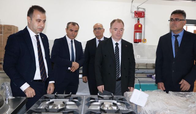 Kaman Öğretmenevi binasında sona yaklaşıldı