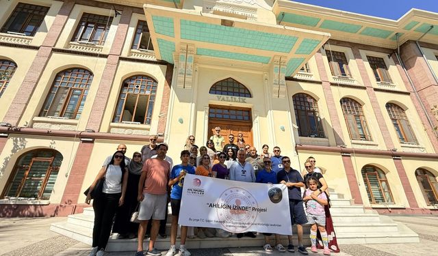 AKİED Manisa ve İzmir’de Ahilik İzlerini Sürdü
