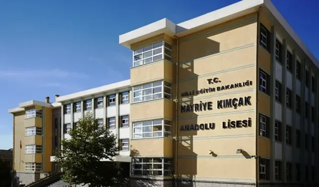 Kırşehir’de bir ilk: Hayriye Kımçak Anadolu Lisesi STEM Okul Etiketi aldı