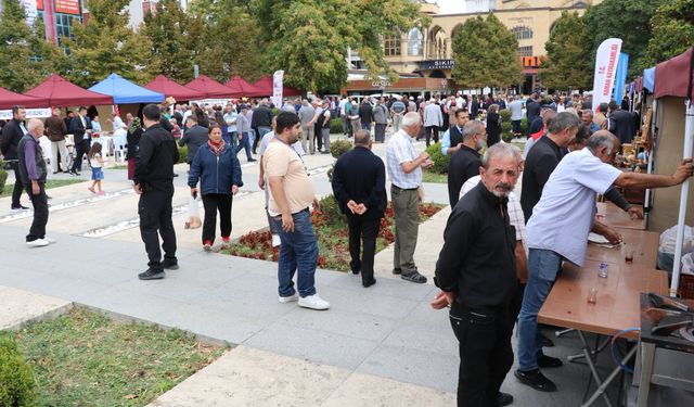 Kırşehir’in yöresel lezzetleri Ahilik Haftası’nda sergilendi