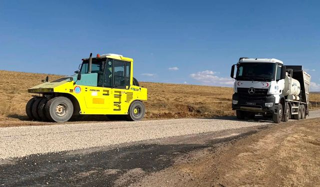Köy yolunda 5 kilometrelik çalışma tamamlandı