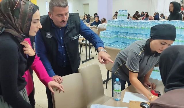 Öğrencilerle buluşan İl Müdürü Çakmakçı'dan yurt denetimi