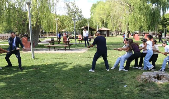 Sevgi Evlerindeki çocuklar yeni eğitim yılına moral depolayarak başlıyor