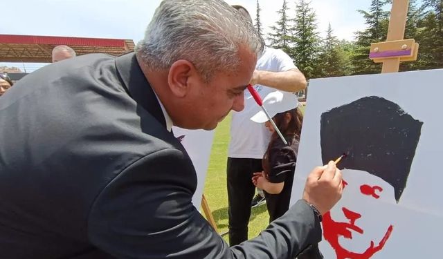Göçmen’den 29 Ekim Kutlaması