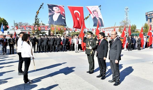 İşte saat saat 3 günlük tam program