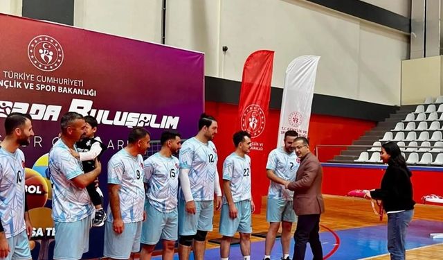 Şampiyonluk Kupası Mucur’un Oldu