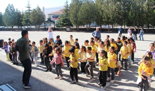 Kırşehir'de minikler sağlıkla buluştu