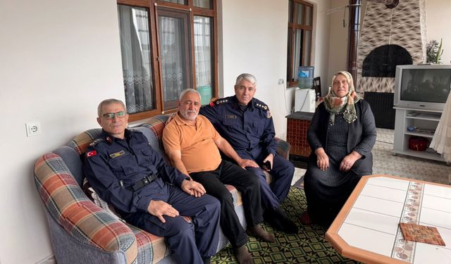 Şehidin Emanetleriyle Bir Araya Gelindi