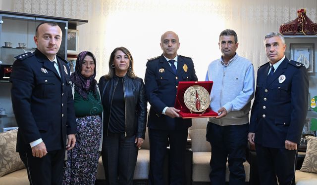 Şehit Güllühan Mert’in Ailesi Yıl Dönümünde Yalnız Bırakılmadı