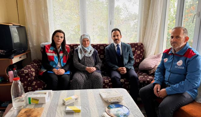 Kırşehir’de Dünya Yaşlılar Günü’nde büyükler unutulmadı