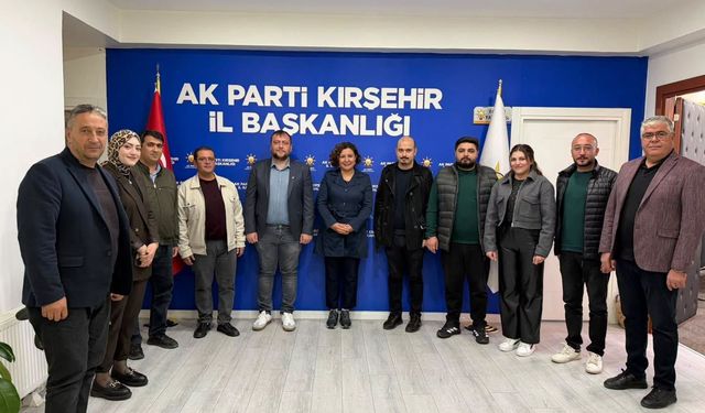 Kırşehir’de İki Avukatın Yeni Partisi AK Parti Oldu
