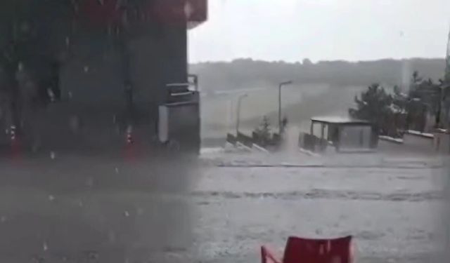 Kırşehir’in Akçakent ilçesinde dolu yağışı etkili oldu
