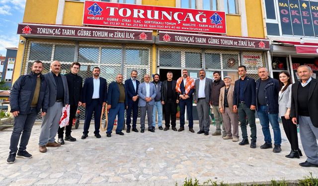 Sıdıklı Köyleri Derneği’nden takıma destek