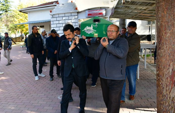 Kırşehirli Şehit Erkoca’nın babası defnedildi