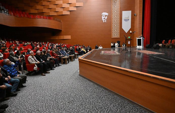 Büyük Usta 41. Yılında türkülerle anıldı