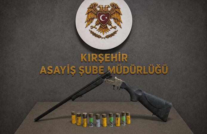 Polisten Kaçamadılar: Pompalı Tüfek ve Mühimmat Ele Geçirildi