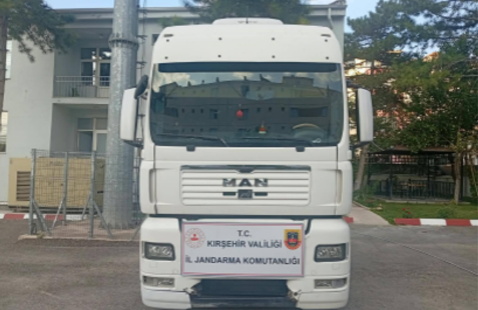 Mucur'da Sahte Şase Tır Yakalandı