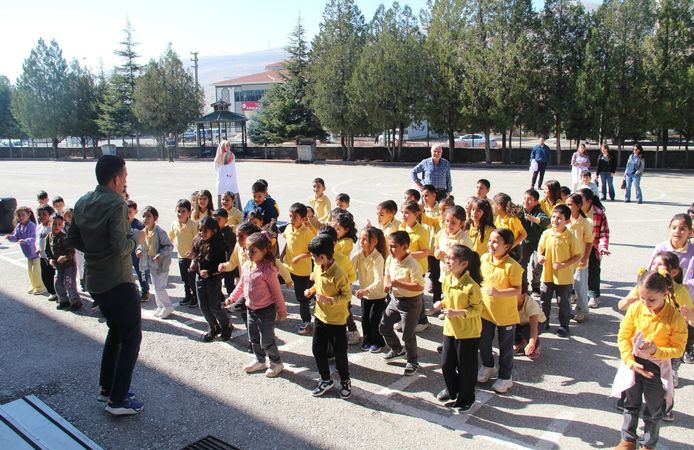 Kırşehir'de minikler sağlıkla buluştu
