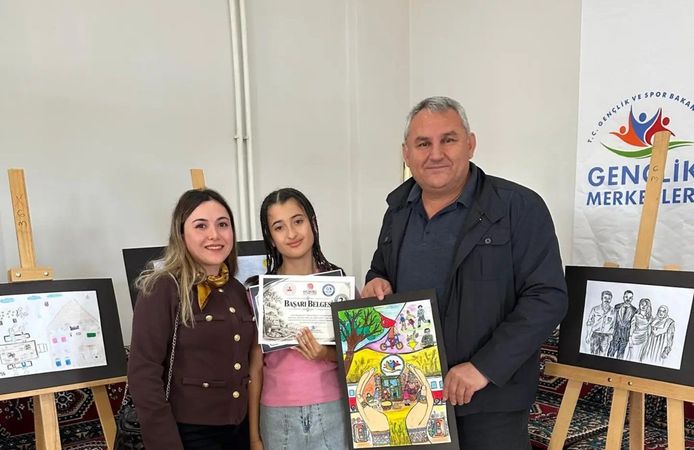 Mucurlu Öğrenciden Resim Yarışmasında Büyük Başarı