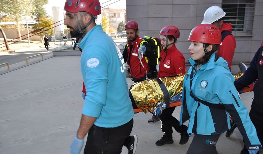 Tatbikat gerçeği aratmadı