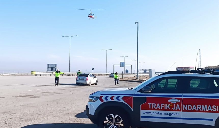 Kırşehir’de Cayrokopter ile havadan trafik denetimi gerçekleştirildi