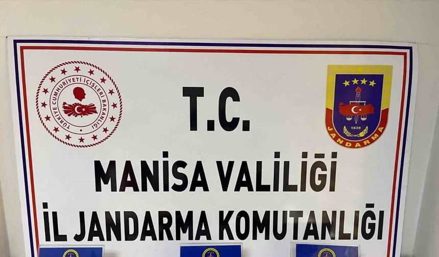 Manisa’da ikamette 2 t*banca ve 77 mermi ele geçirildi
