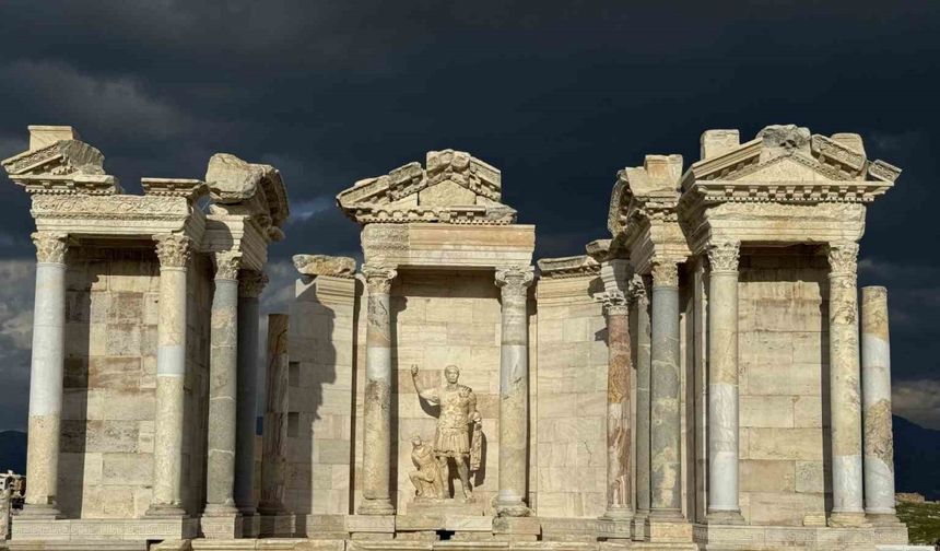 İş Bankası’ndan Laodikeia ve Tripolis antik kenti kazılarına 5 yıllık destek