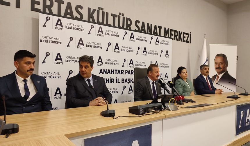 Ağıralioğlu,“Şehidin kapısına gidemeyen bize gelemez!”