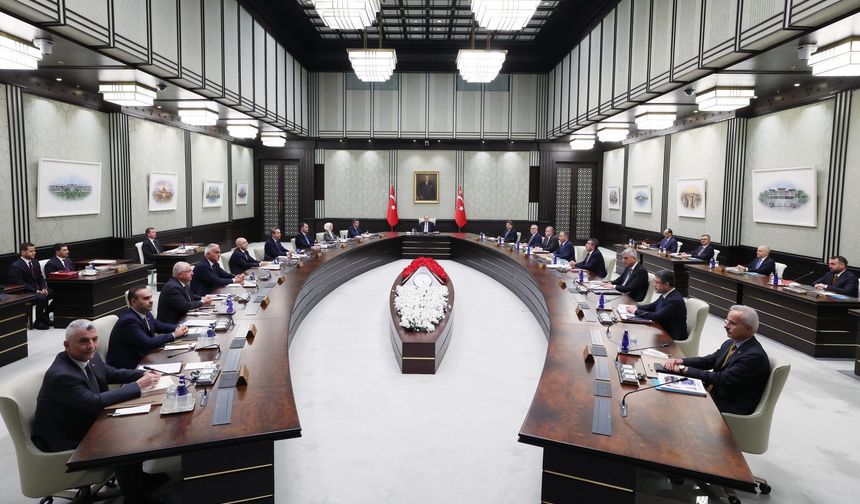 Cumhurbaşkanlığı Kabinesi, Cumhurbaşkanı Recep Tayyip Erdoğan başkanlığında Beştepe’de toplandı.