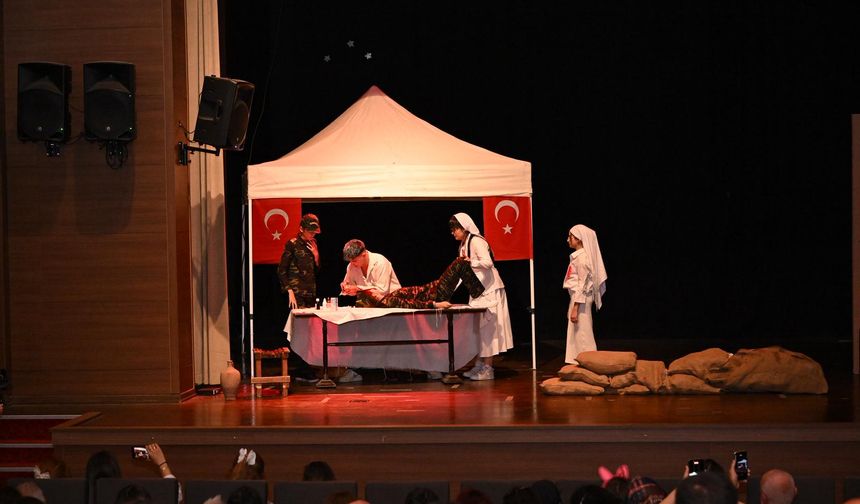 Kırşehir’de çocuklar Zaferin Kahramanları Oyunu ile 30 Ağustos coşkusunu yaşadı