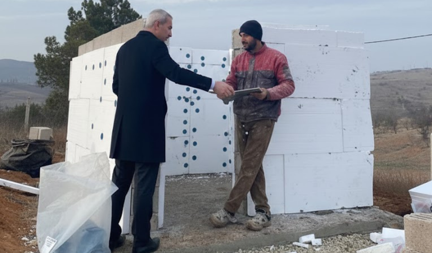 Özbağ’da mezarlık, yol ve altyapı çalışmaları tamamlandı