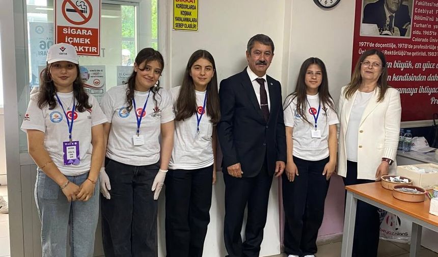 TÜBİTAK 4006 Projeleri Göz Kamaştırdı