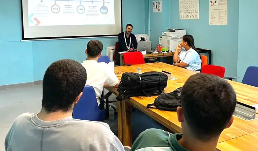 Kırşehir’de gençler yapay zekâ yolculuğunda