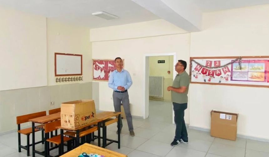 Çiçekdağı’nda Okullara Yaz Bakımı