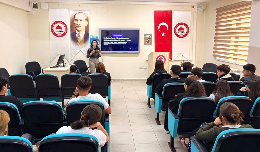 Kırşehir TOKİ Turizm Lisesi’nde sağlıklı beslenme farkındalığı