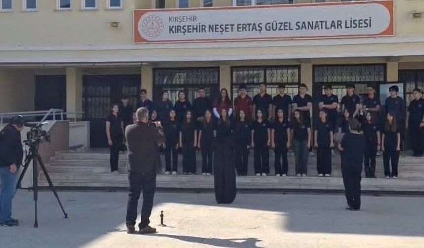 Neşet Ertaş Güzel Sanatlar Lisesi sanatın sesini TRT Genç İle Türkiye’ye duyuracak