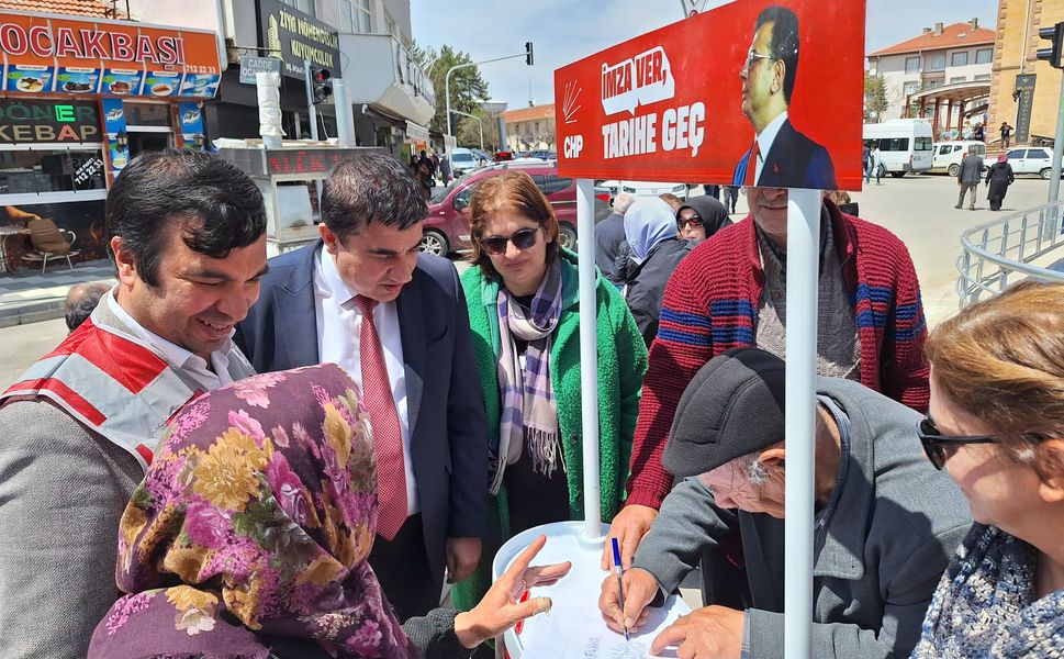 Kırşehir’de Ekrem İmamoğlu için özgürlük imzası