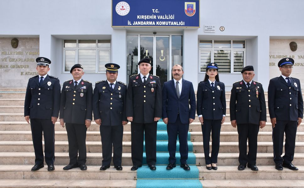 Kırşehir’de güvenlik güçlerinden anlamlı kutlama